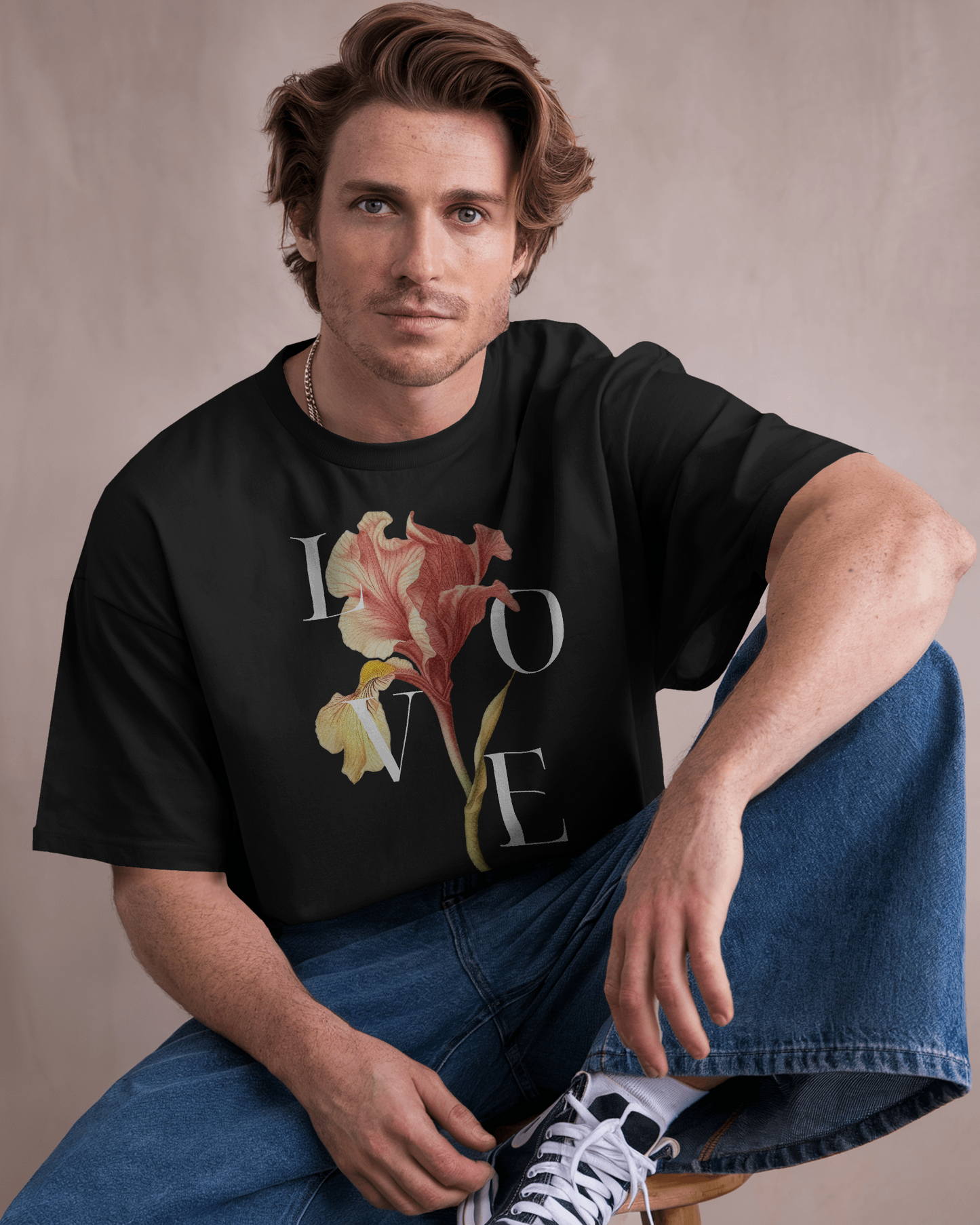 LOVE Blossom Relaxed Fit T-Shirt – Floral Graphic Streetwear Tee