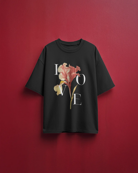 LOVE Blossom Relaxed Fit T-Shirt – Floral Graphic Streetwear Tee